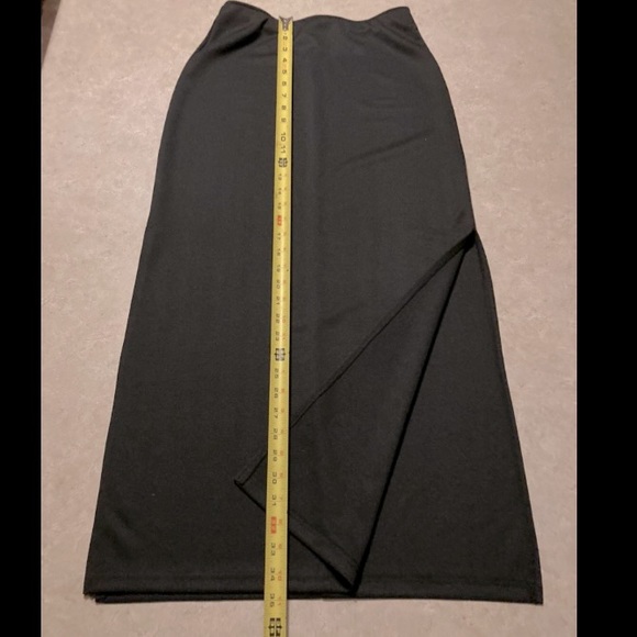 👛 Joe Benbasset (Union made) easy, versatile black maxi skirt, small - Picture 3 of 7
